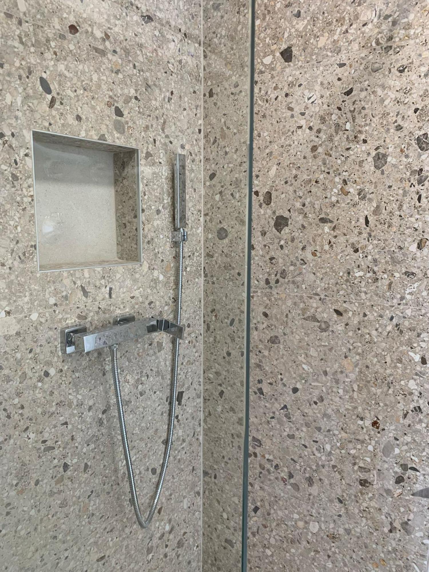 Apartman Mare Blace Exteriör bild